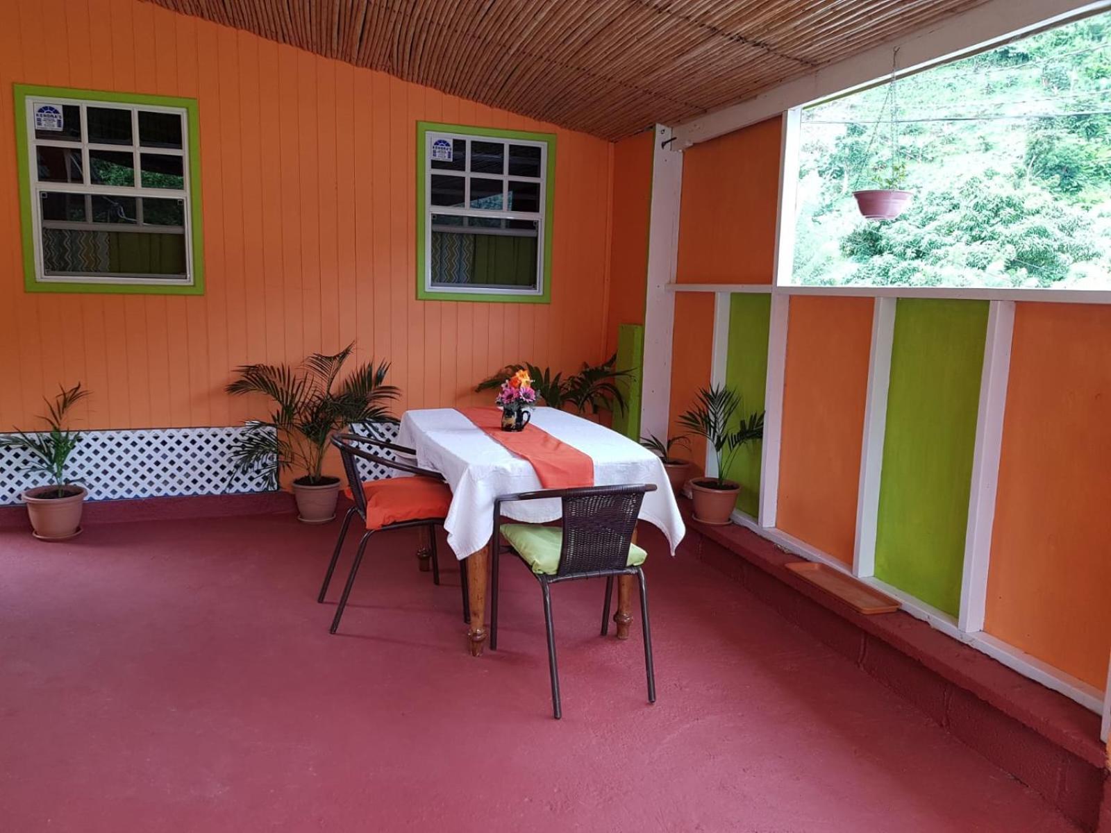 Salz Cozy Inn Roseau Exteriör bild